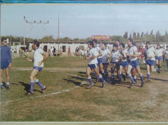 שמואל יעקובובסקי מגדולי כדורגלני חדרה הלך לעולמו