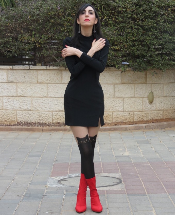 לחץ להגדלה