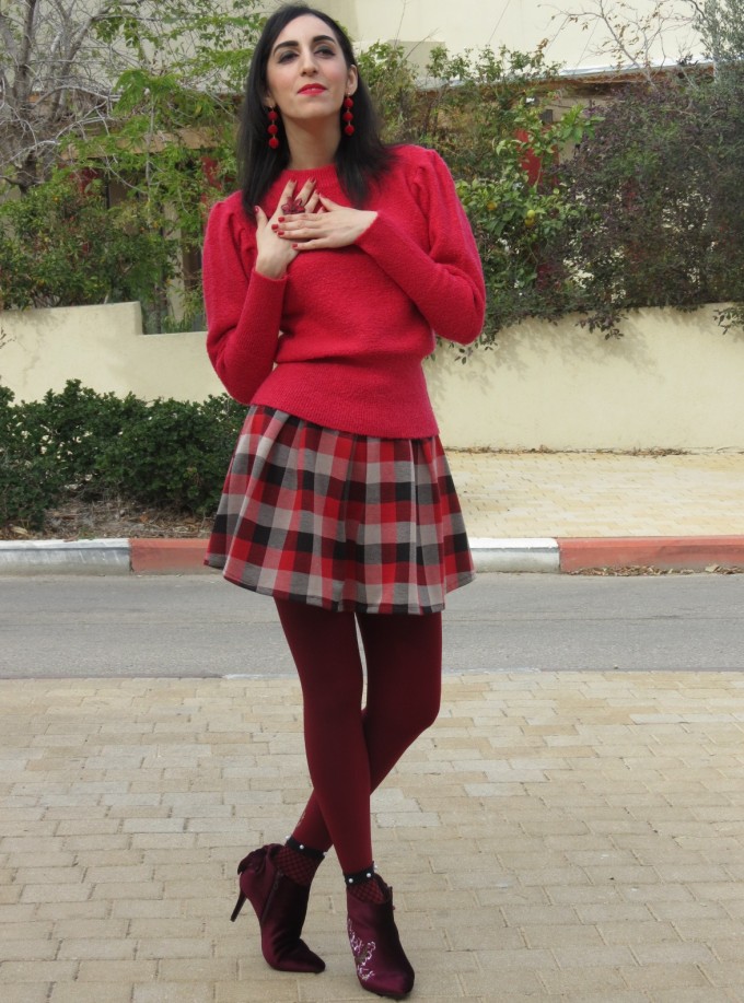לחץ להגדלה